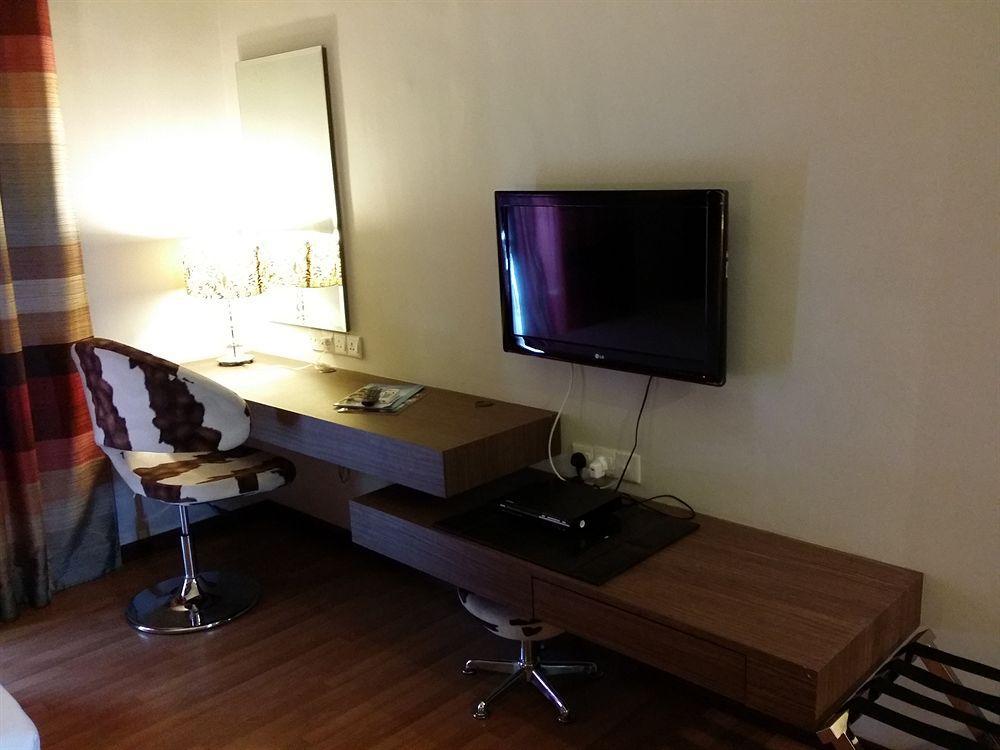 Arenaa Deluxe Hotel Malacca Esterno foto