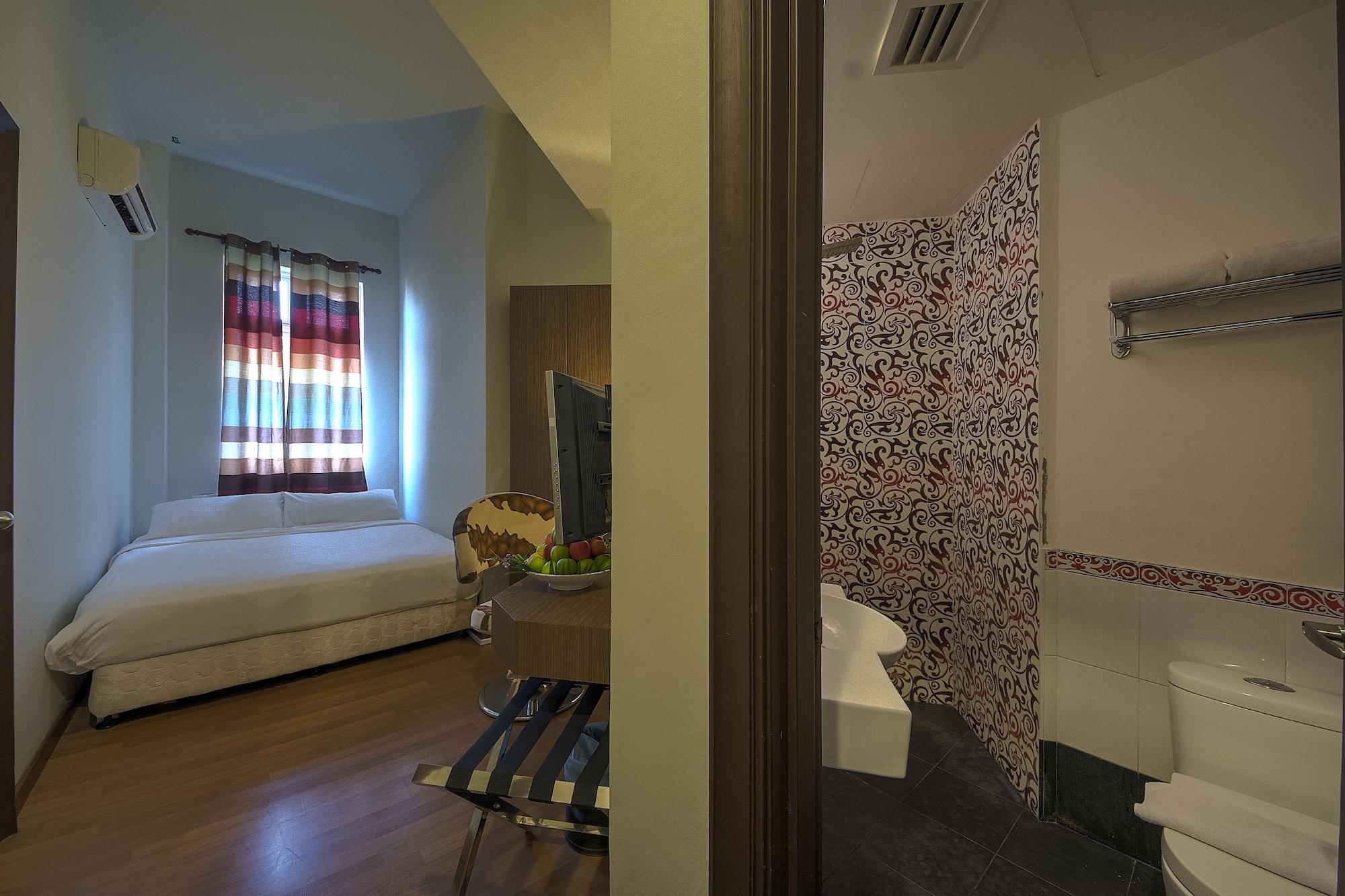 Arenaa Deluxe Hotel Malacca Esterno foto