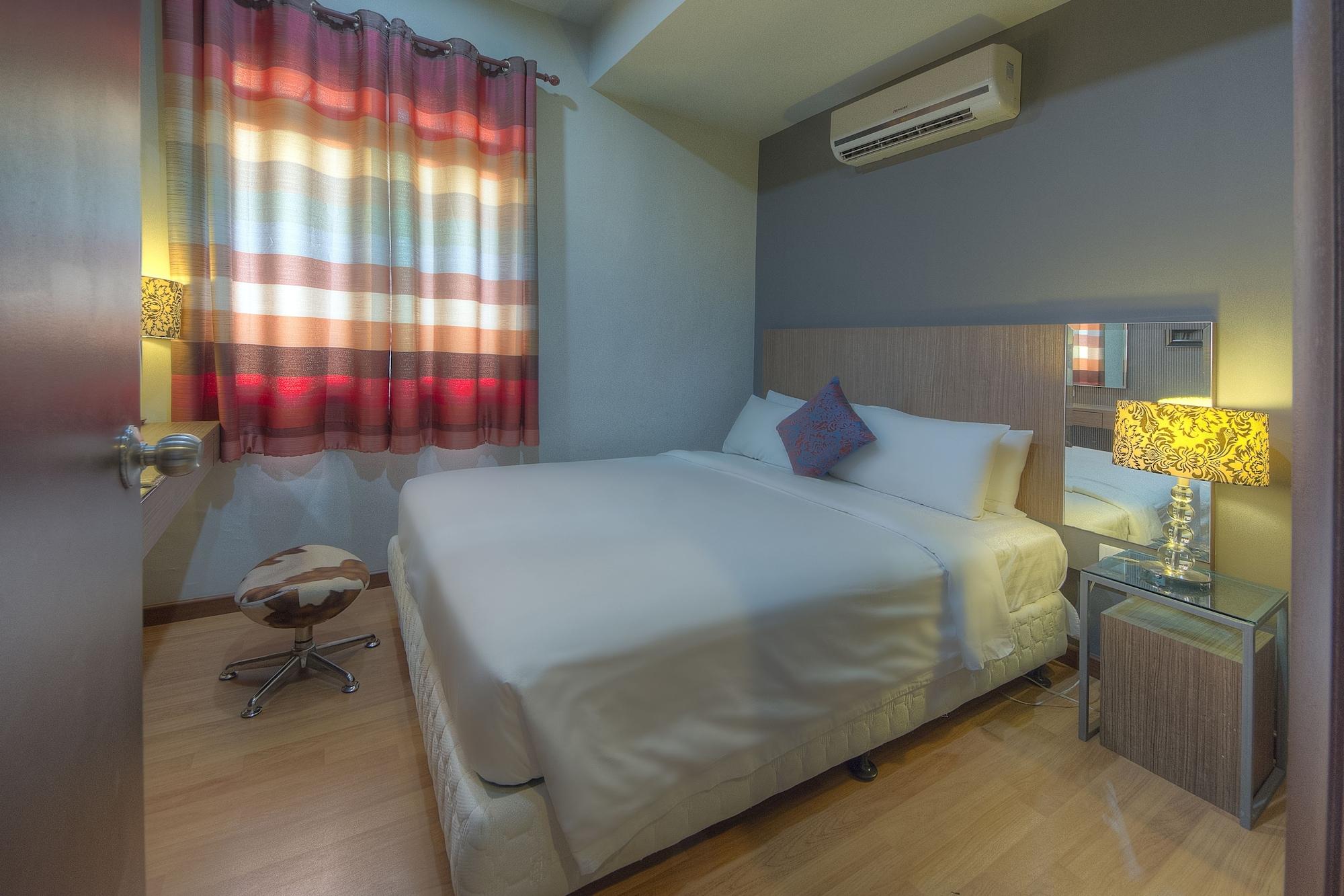 Arenaa Deluxe Hotel Malacca Esterno foto