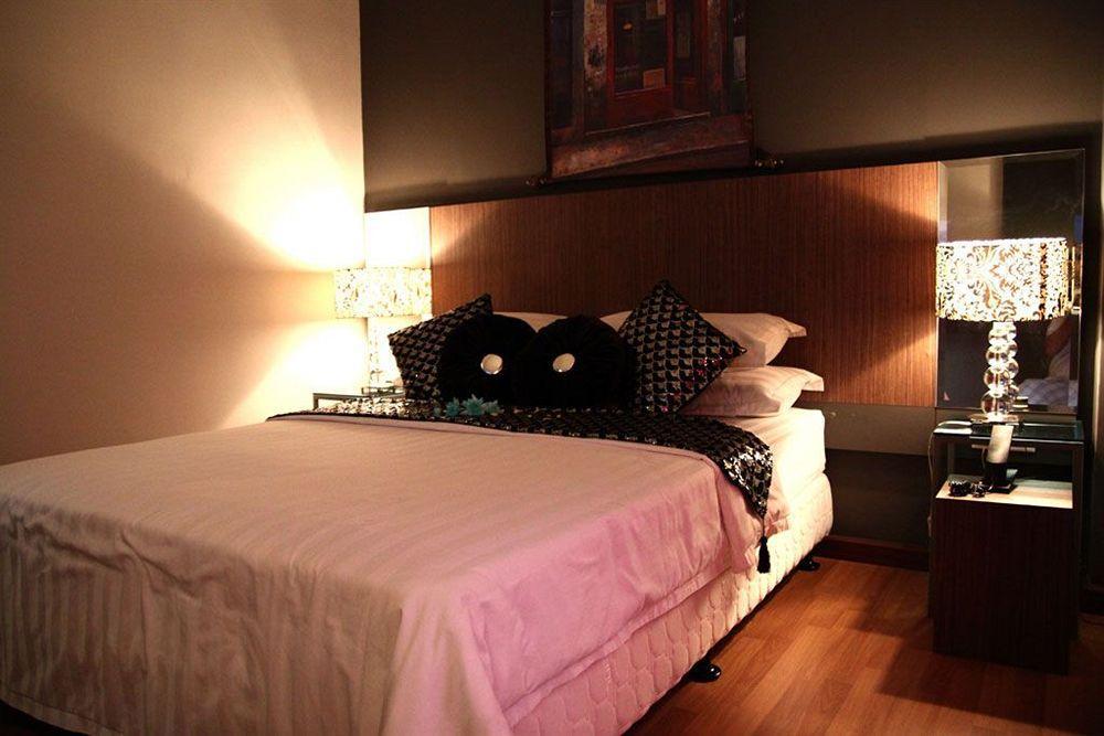 Arenaa Deluxe Hotel Malacca Esterno foto