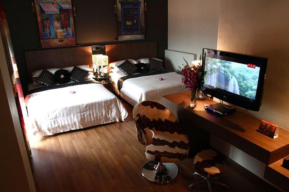 Arenaa Deluxe Hotel Malacca Esterno foto