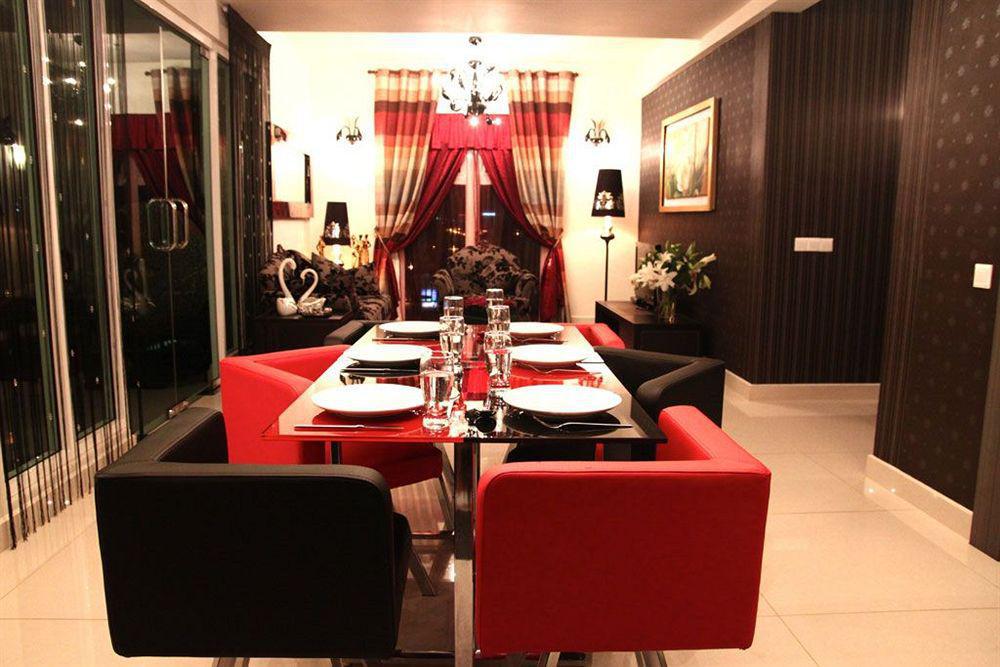 Arenaa Deluxe Hotel Malacca Esterno foto